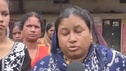 रायगढ़: नगर निगम की कार्रवाई के बाद दारू दुकान हटाने के लिए नगरवासियों ने की हुंकार