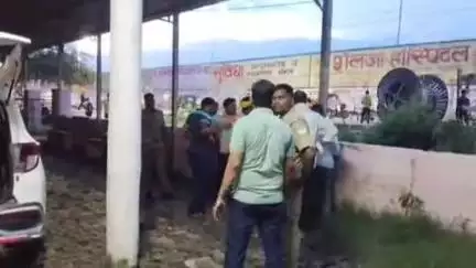 चंदौली: राजदरी-देवदरी वॉटरफॉल के पास नहाते समय एक पर्यटक की डूबने से हुई मौत, शव लाया गया जिला मोर्चरी