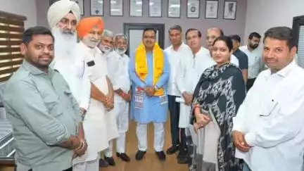श्रीगंगानगर भाजपा के प्रतिनिधि मंडल ने जयपुर में मुख्यमंत्री भजनलाल शर्मा से मुलाकात की