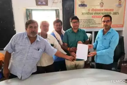 बीदासर: बीदासर में हरीनगर से रामदेवरा सड़क मार्ग का कार्य करवाने की मांग की गई