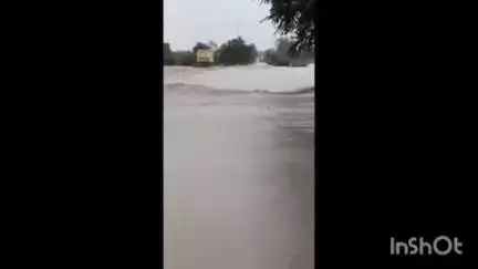 सावनेर: पोलीस स्टेशन सावनेर हद्दीत बोरगाव बुद्रुक येथे इसम गेला पाण्यात वाहून, शोध सुरू