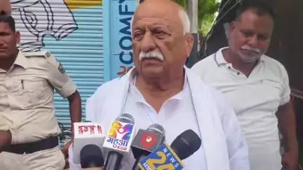 सिवान: मतदाता सूची पुनर्निरीक्षण पर भड़के विधायक, बोले- केंद्र को हार का डर, इसलिए चुनाव आयोग से मिलकर कर रही ड्रामा