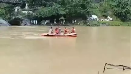 করবুক: সারা রাজ্যের সাথে করবুক মহাকুমার শিলাছড়ি ও তীর্থমুখ এলাকায় প্রাকৃতিক দুর্যোগ মোকাবিলার জন্য মহড়া অনুষ্ঠিত হয়