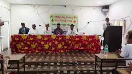 ଖରିଆର: ଖଡ଼ିଆଳ ରାଜା ଆର୍ତ୍ତତ୍ରାଣ ହାଇସ୍କୁଲ ଠାରେ ଜିଲ୍ଲା ସମୁହ ସାଧାରଣ ବୈଠକ ଅନୁଷ୍ଠିତ