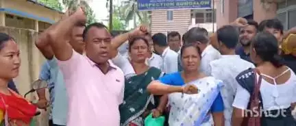 ৰঙিয়া ভাগ: ৰঙিয়াৰ হৰদত্ত পঞ্চায়তত সভাপতি বাচনিক লৈ উত্তপ্ত পৰিস্থিতি, বিধায়ক ভৱেশ কলিতা আৰু বিজেপি নেতাৰ বিৰুদ্ধে উঠিল অভিযোগ