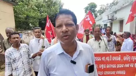 ଖଲ୍ଲିକୋଟ୍: ଭାରତୀୟ କମ୍ୟୁନିଷ୍ଟ ପାର୍ଟି ପକ୍ଷରୁ ଖଲ୍ଲିକୋଟରେ ବନ୍ଦ ପାଳନ, ପ୍ରତିକ୍ରିୟା ରଖିଲେ ଆଞ୍ଚଳିକ ପରିଷଦର ସମ୍ପାଦକ ସିମାଞ୍ଚଳ ବେହେରା
