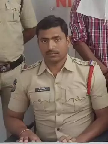 నిజామాబాద్ సౌత్: నగరంలోని సాయి కృపా నగర్ కాలనీలో చైన్ స్నాచింగ్ కలకలం