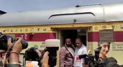 Union Ministers G Krishan Reddy and  Dr. Virendra Kumar flag off Bharat Gaurav Tourist train. #Ambedkar