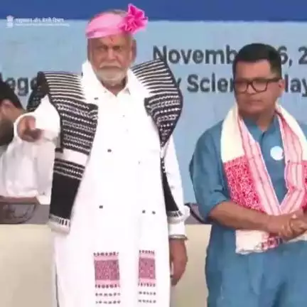 Shri Parshottam Rupala, Hon’ble Union Minister of FAH&D, along with Sri Atul Bora, Hon'ble Minister of Agriculture, Animal Husbandry & Veterinary, Govt of Assam, released ‘Basic Animal Husbandry Statistics year 2023’. 
#NationalMilkDay #dai