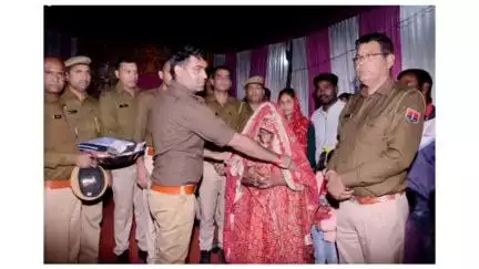 #Jaipur_Rural #जोबनेर पुलिस थाना स्टाफ ने सफाई कर्मचारी की बेटी की शादी में 51 हजार रुपए का भरा मायरा।