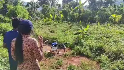 #ViksitBharatSankalpYatra brings the Pledge for Progress to Kodom Belur panchayat of Kasargode District, #Kerala.As a part of this campaign #farmers were introduced with various schemes of government including a live #drone demonstration.