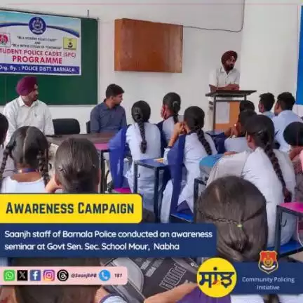 #Saanjh Staff of Barnala Police conducted an awareness seminar at Govt. Sr. Sec. school Mour Nabha, where students were made aware of domestic violence, child abuse, Saanjh services, #Helpline number 181/112/1098, side effects of drugs & cy