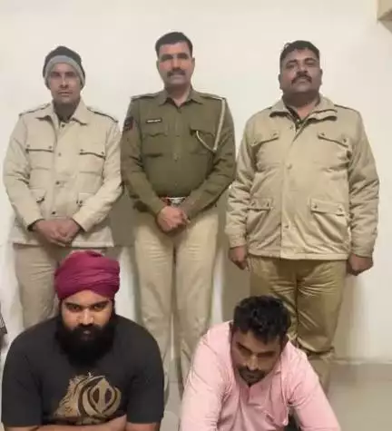 #Anupgarh #रायसिंहनगर मुकलावा पुलिस द्वारा नशा के खिलाफ कार्रवाई
कार मे 12 ग्राम हिरोईन चिट्टा सहित दो युवक गिरफ्तार, पुलिस ने आरोपियों के विरुद्ध दर्ज किया मामला,  थाना प्रभारी इमरान खान ने की कार्यवाही