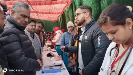 विधायक श्री दुड़ाराम ने जनसंवाद कार्यक्रम में किया विभिन्न विभागों द्वारा लगाई गई प्रदर्शनी स्टालों का निरीक्षण