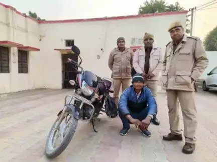 #Anupgarhpolice 
डीएसटी टीम अनूपगढ़ की सूचना पर पुलिस थाना रावला की कार्यवाही 6750 ट्रोमाडोल टैबलेट ( नशीली गोलियां) सहित तस्कर गिरफ़्तार