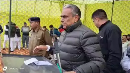 विकसित भारत संकल्प यात्रा के तहत गांव ढाबी कलां व खुर्द में जनसंवाद कार्यक्रम को विधायक श्री दुड़ाराम ने संबोधित किया।