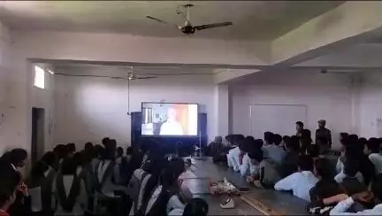 जन जागरूकता अभियान के अंतर्गत पुलिस थाना आसपुर क्षेत्र में स्थित शिक्षण संस्थानों में छात्र-छात्राओं को रोहित के सपने (पोक्सो एक्ट के संबंध) में दिखाकर व पोक्सो एक्ट गुड टच, बेड टच एवं सड़क सुरक्षा संबंधित जानकारी दी गई।