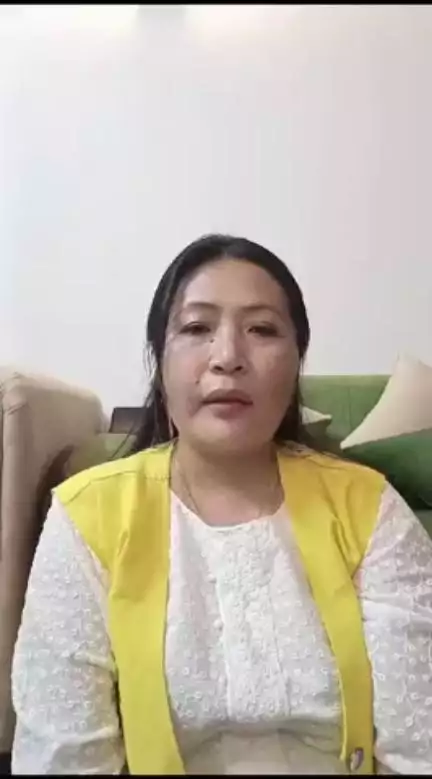 Ms. Mosla, an Anganwadi worker from Dimapur ICDS project, #Nagaland, extends heartfelt thanks to Prime Minister #narendramodi ji for extending healthcare schemes to Anganwadi workers & helpers. 
#pibindia #mib_india #pibkohima #nagaland